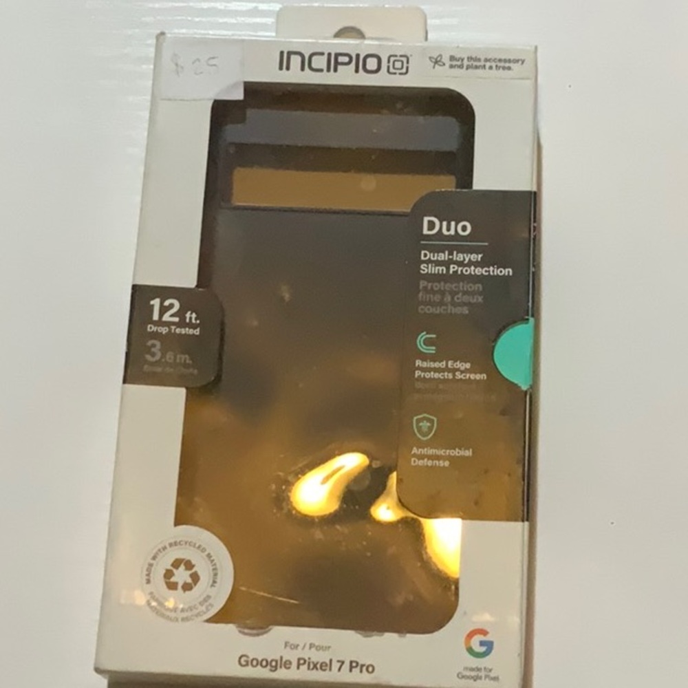 Incipio Black Dual-Layer Case for Cell Phones